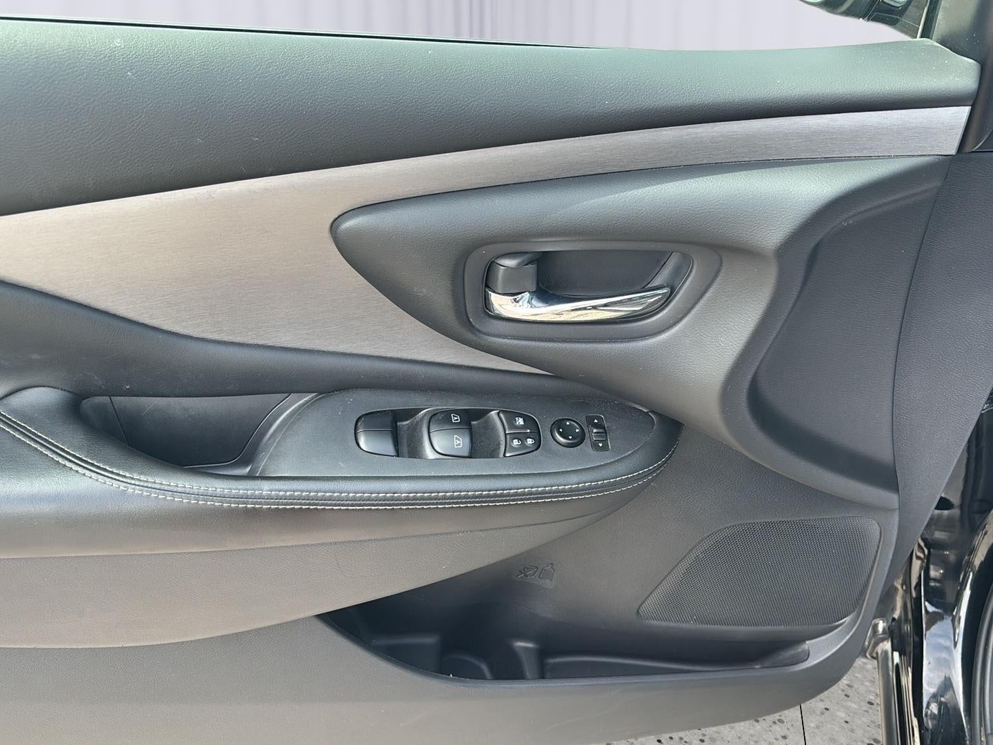 2022 Nissan Murano SV