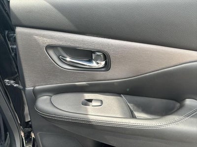 2022 Nissan Murano SV