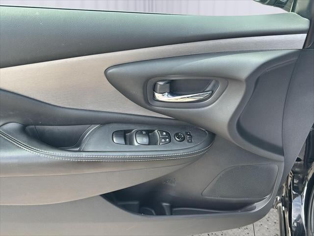 2022 Nissan Murano SV