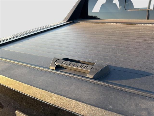 2025 Hyundai Santa Cruz SEL Activity