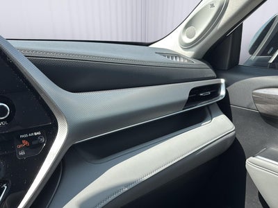 2024 Toyota Highlander Platinum
