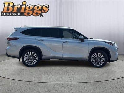 2024 Toyota Highlander Platinum