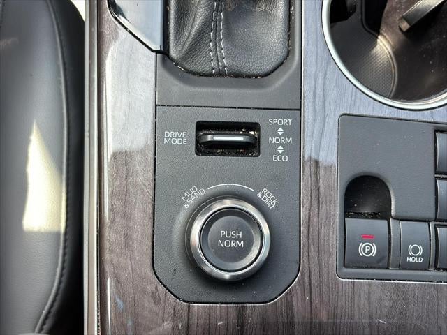 2024 Toyota Highlander Platinum