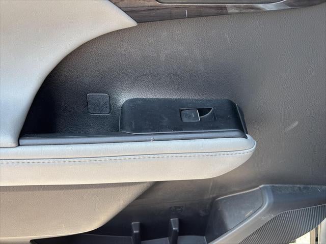2024 Toyota Highlander Platinum