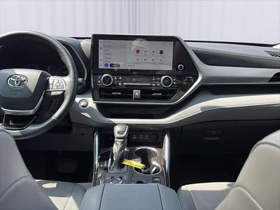 2024 Toyota Highlander Platinum