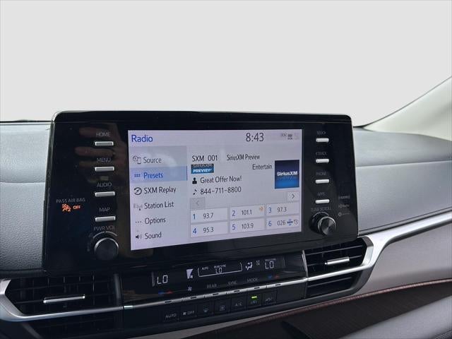 2021 Toyota Sienna LE