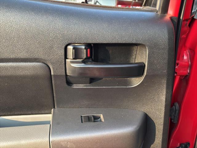 2011 Toyota Tundra Truck GRADE