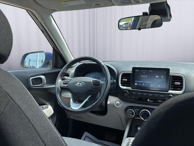 2025 Hyundai Venue SEL
